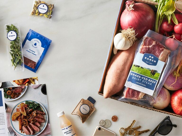 Blue Apron meal subscription service gift for wife