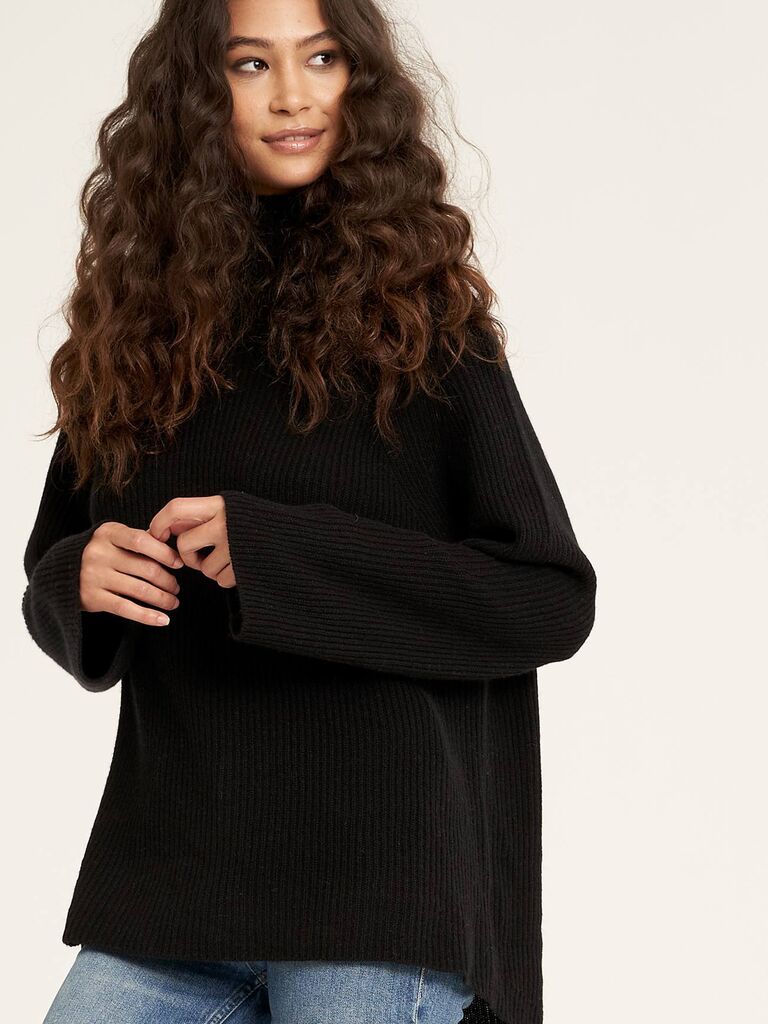 black cashmere sweater Christmas gift for wife